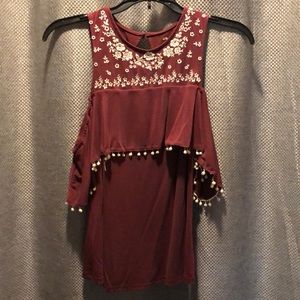 Cold shoulder top